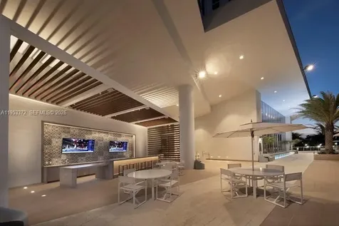 16385 Biscayne Boulevard North Miami Beach FL 33160