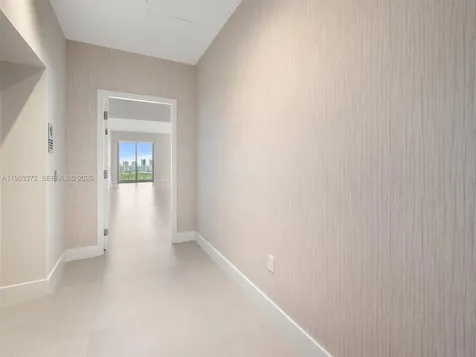16385 Biscayne Boulevard North Miami Beach FL 33160