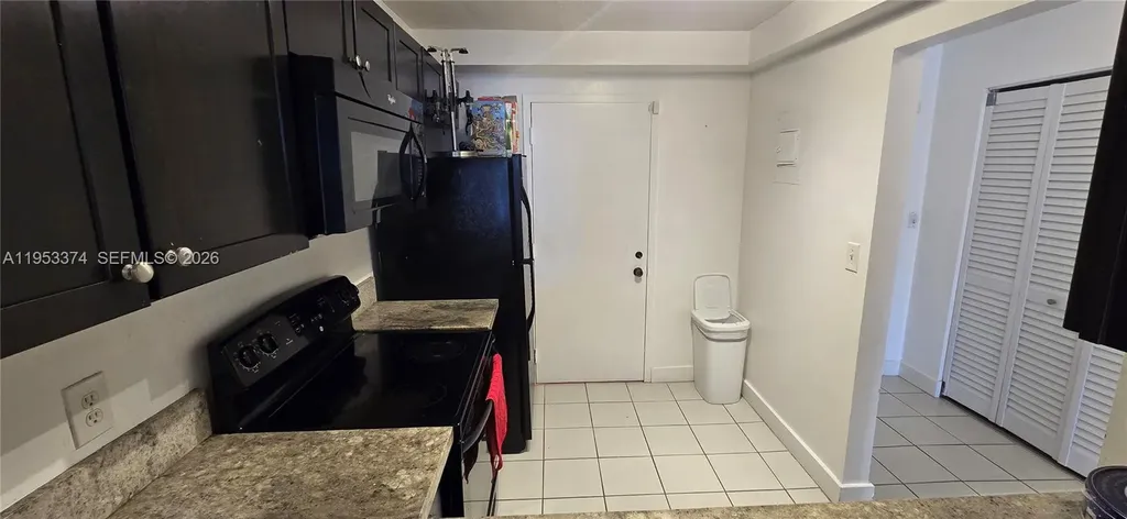 1830 Dixieanna Street Hollywood FL 33020