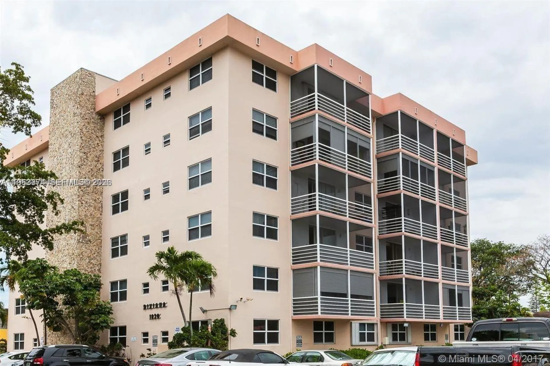 1830 Dixieanna Street Hollywood FL 33020