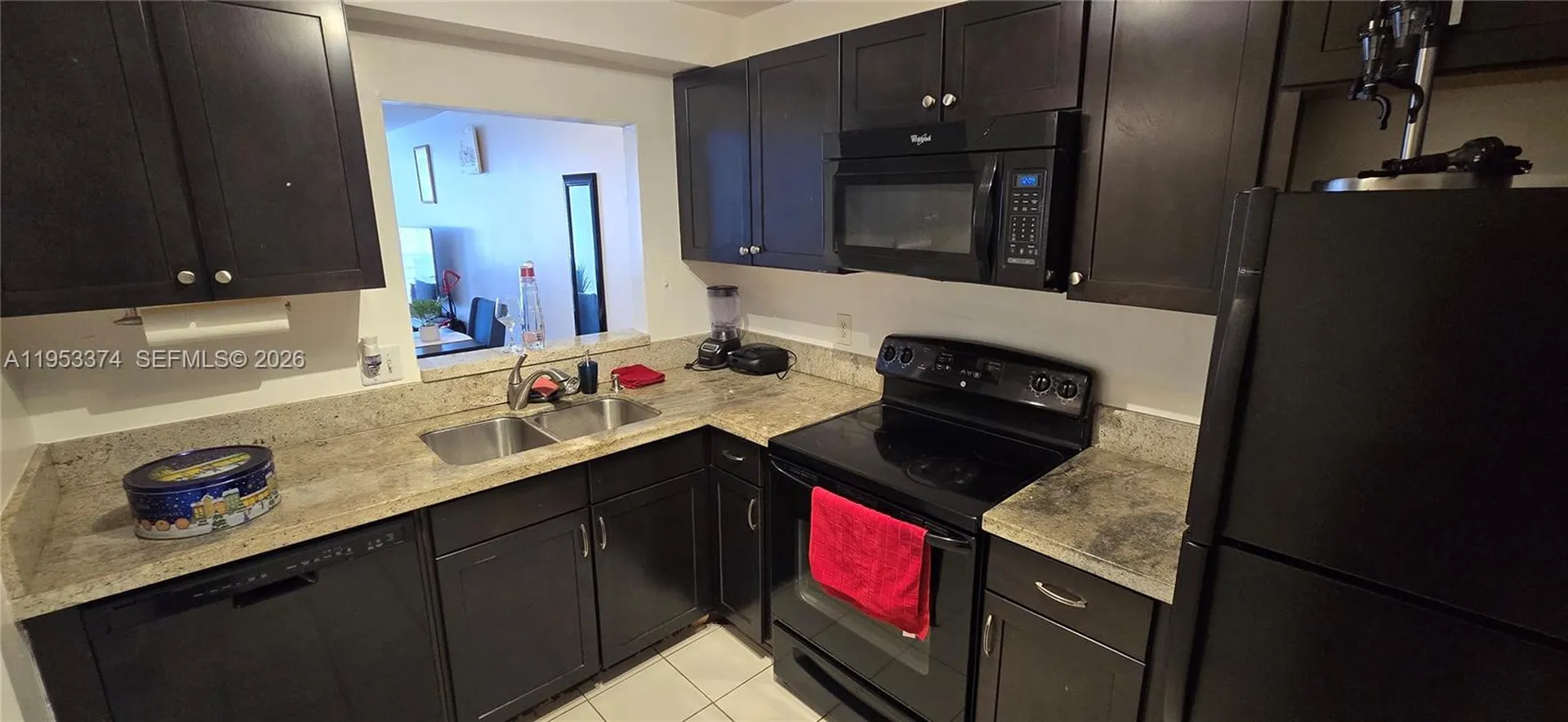 1830 Dixieanna Street Hollywood FL 33020
