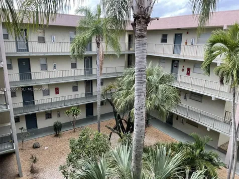 1810 SW 81st Avenue North Lauderdale FL 33068