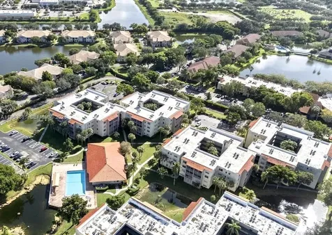 1810 SW 81st Avenue North Lauderdale FL 33068