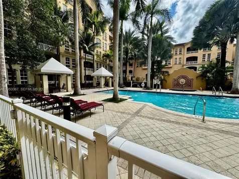 3001 NE 185th Street Aventura FL 33180
