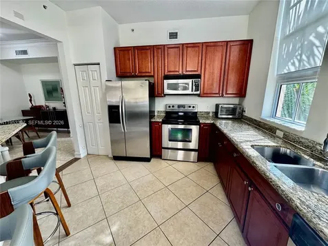 3001 NE 185th Street Aventura FL 33180