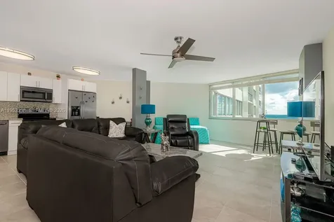 7135 Collins Avenue Miami Beach FL 33141