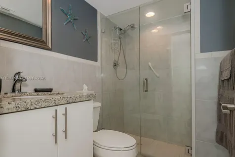 7135 Collins Avenue Miami Beach FL 33141
