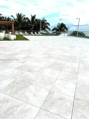 7135 Collins Avenue Miami Beach FL 33141