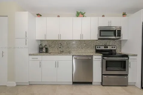 7135 Collins Avenue Miami Beach FL 33141