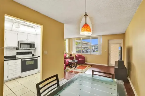 9081 Sunrise Lakes Boulevard Sunrise FL 33322