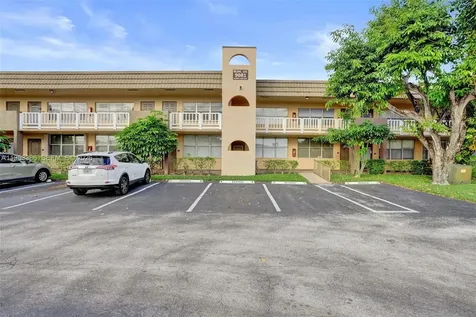 9081 Sunrise Lakes Boulevard Sunrise FL 33322