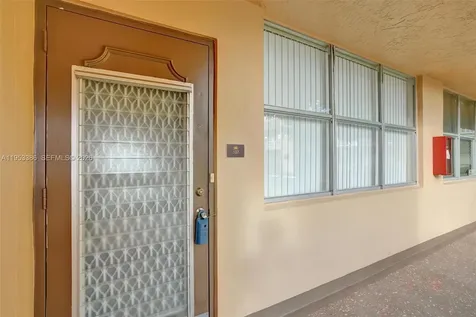 9081 Sunrise Lakes Boulevard Sunrise FL 33322