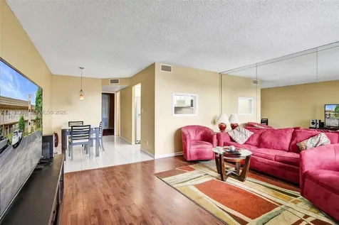 9081 Sunrise Lakes Boulevard Sunrise FL 33322
