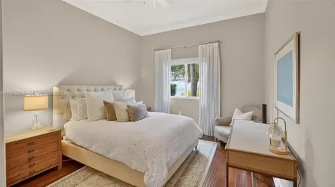 17015 SW 74th Avenue Palmetto Bay FL 33157