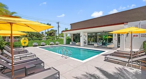 1001 NE 58th Street Oakland Park FL 33334