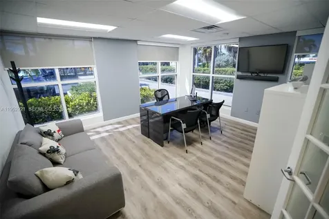 7865 NW 46th Street Doral FL 33166
