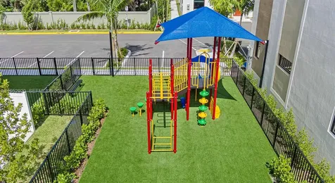1001 NE 58th Street Oakland Park FL 33334