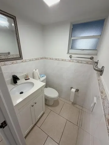 310 Fontainebleau Boulevard Miami FL 33172