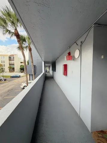 310 Fontainebleau Boulevard Miami FL 33172
