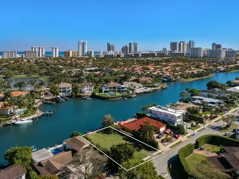 1101 Diplomat Parkway Hollywood FL 33019