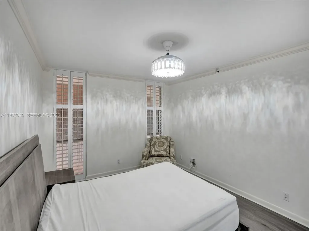 1167 Hillsboro Mile Hillsboro Beach FL 33062