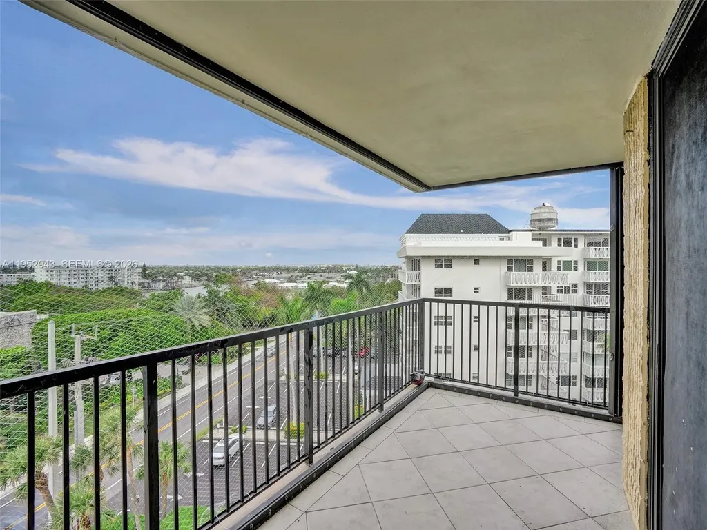 1167 Hillsboro Mile Hillsboro Beach FL 33062