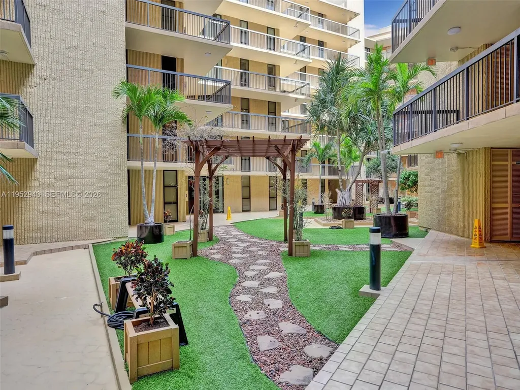 1167 Hillsboro Mile Hillsboro Beach FL 33062