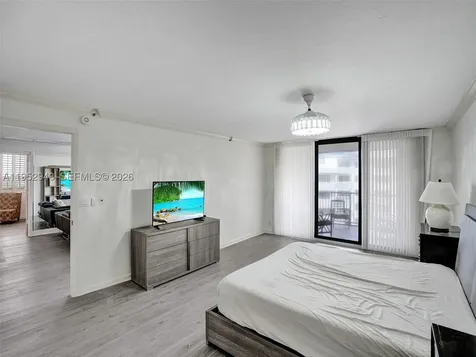 1167 Hillsboro Mile Hillsboro Beach FL 33062