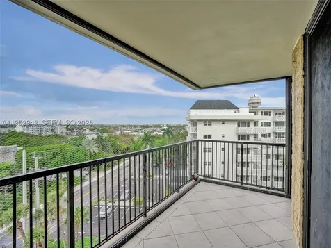 1167 Hillsboro Mile Hillsboro Beach FL 33062