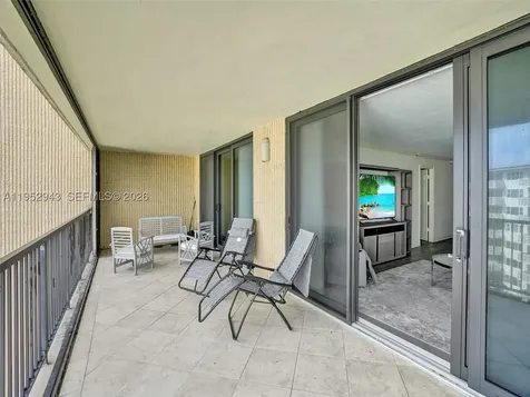 1167 Hillsboro Mile Hillsboro Beach FL 33062
