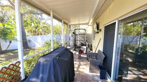 403 W 28th Street Bradenton FL 34221