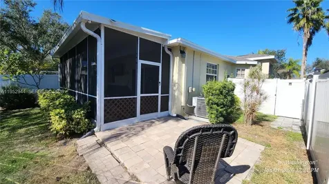 403 W 28th Street Bradenton FL 34221