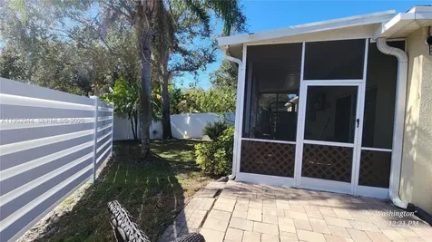 403 W 28th Street Bradenton FL 34221