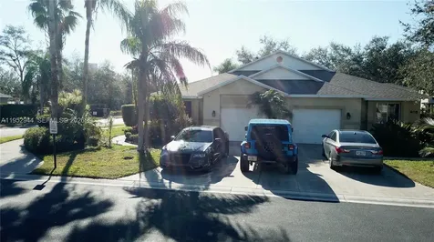 403 W 28th Street Bradenton FL 34221