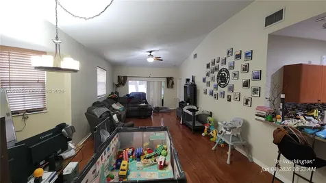 403 W 28th Street Bradenton FL 34221