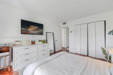 301 SW 135th Avenue Pembroke Pines FL 33027