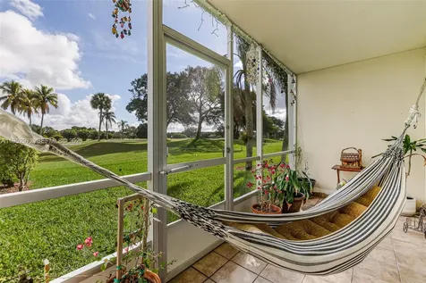 301 SW 135th Avenue Pembroke Pines FL 33027