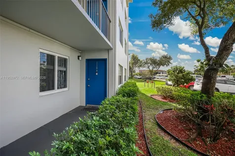 301 SW 135th Avenue Pembroke Pines FL 33027
