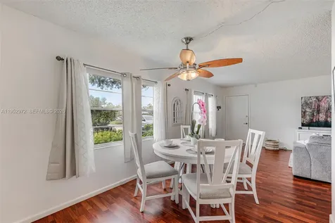 301 SW 135th Avenue Pembroke Pines FL 33027