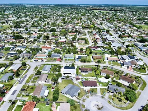 15621 SW 302nd Street Homestead FL 33033