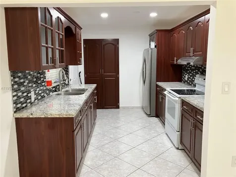 15621 SW 302nd Street Homestead FL 33033