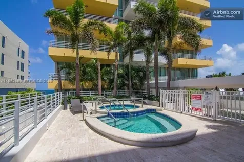 101 Ocean Drive Miami Beach FL 33139