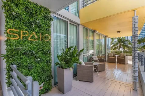 101 Ocean Drive Miami Beach FL 33139
