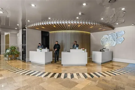 101 Ocean Drive Miami Beach FL 33139