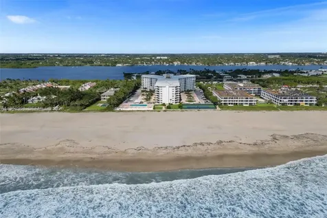 2295 S Ocean Boulevard Palm Beach FL 33480