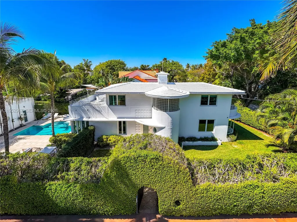 4580 Post Avenue Miami Beach FL 33140