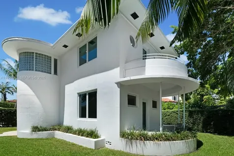 4580 Post Avenue Miami Beach FL 33140