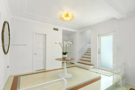 4580 Post Avenue Miami Beach FL 33140