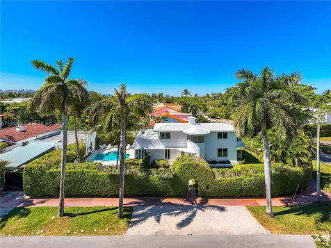 4580 Post Avenue Miami Beach FL 33140