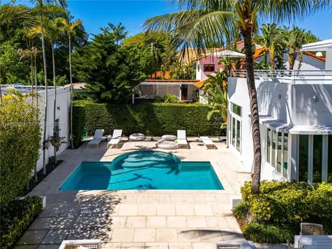 4580 Post Avenue Miami Beach FL 33140